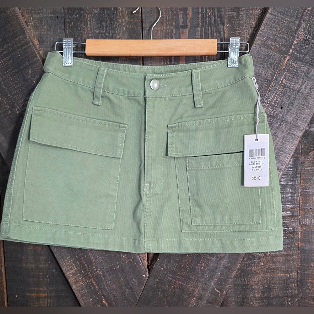 Cozi Olive Green Juniors Cargo Mini Skirt Size XS
